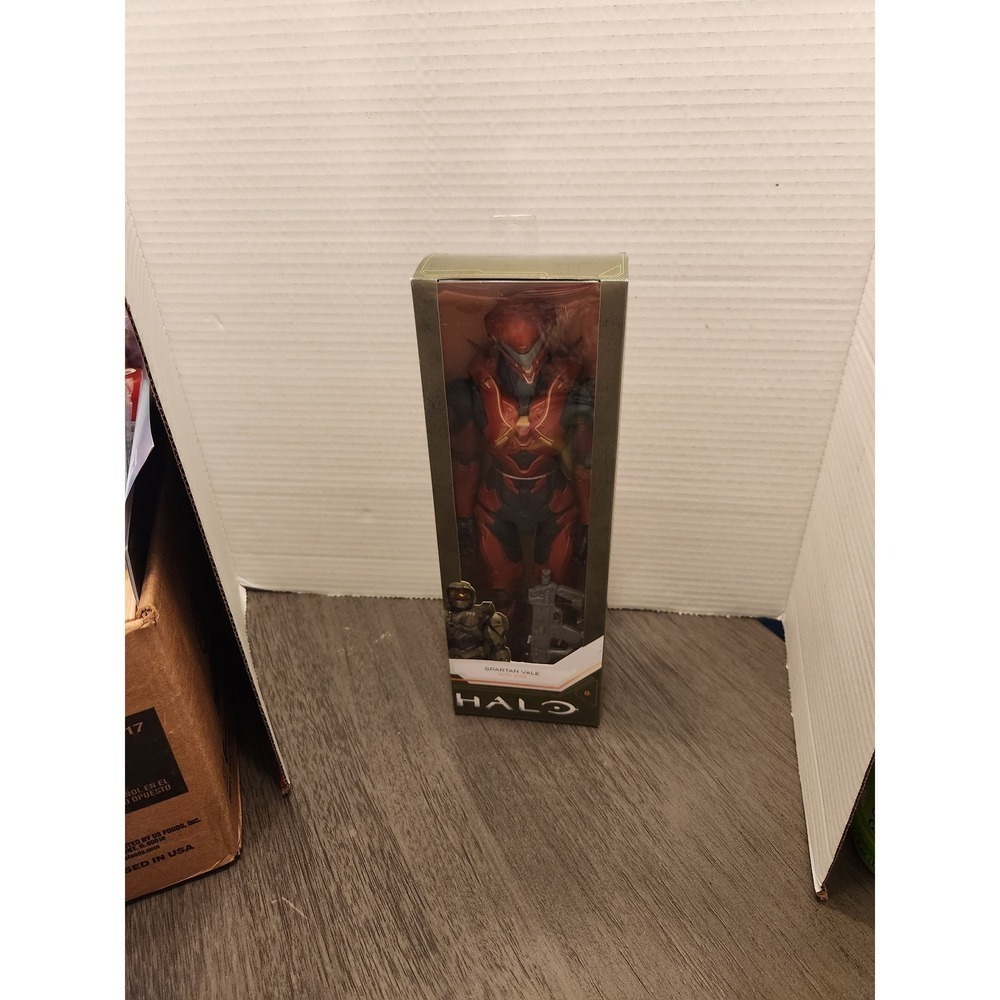 Halo Spartan Vale with SMG Action Figure Red and Black‎ Collector Toy